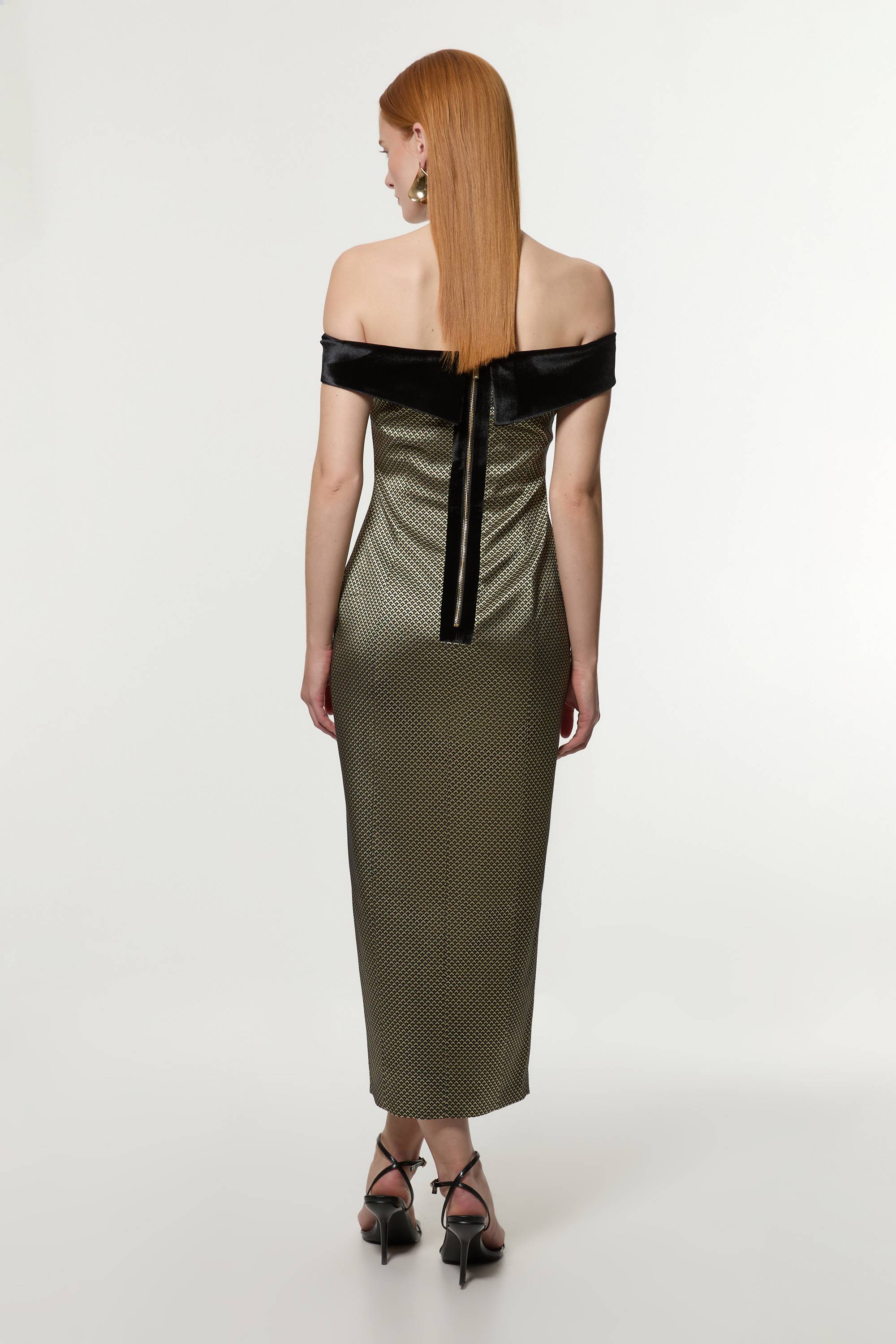 KarenMillen Petite Robe Midi Bardot Ajustée en Velours Mixte Jacquard Geo