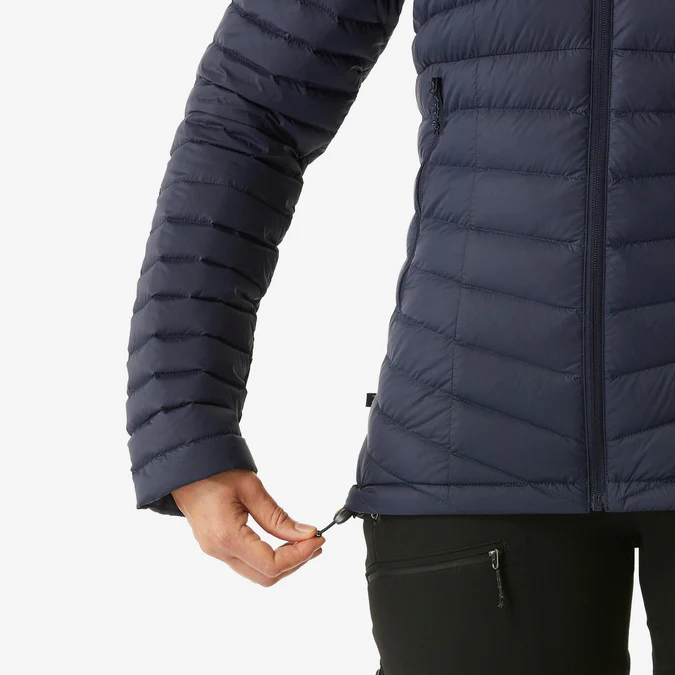 Decathlon Forclaz - Jaqueta puffer feminina com capuz Forclaz MT100