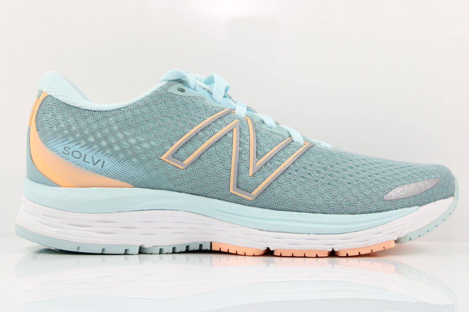New Balance Sneaker