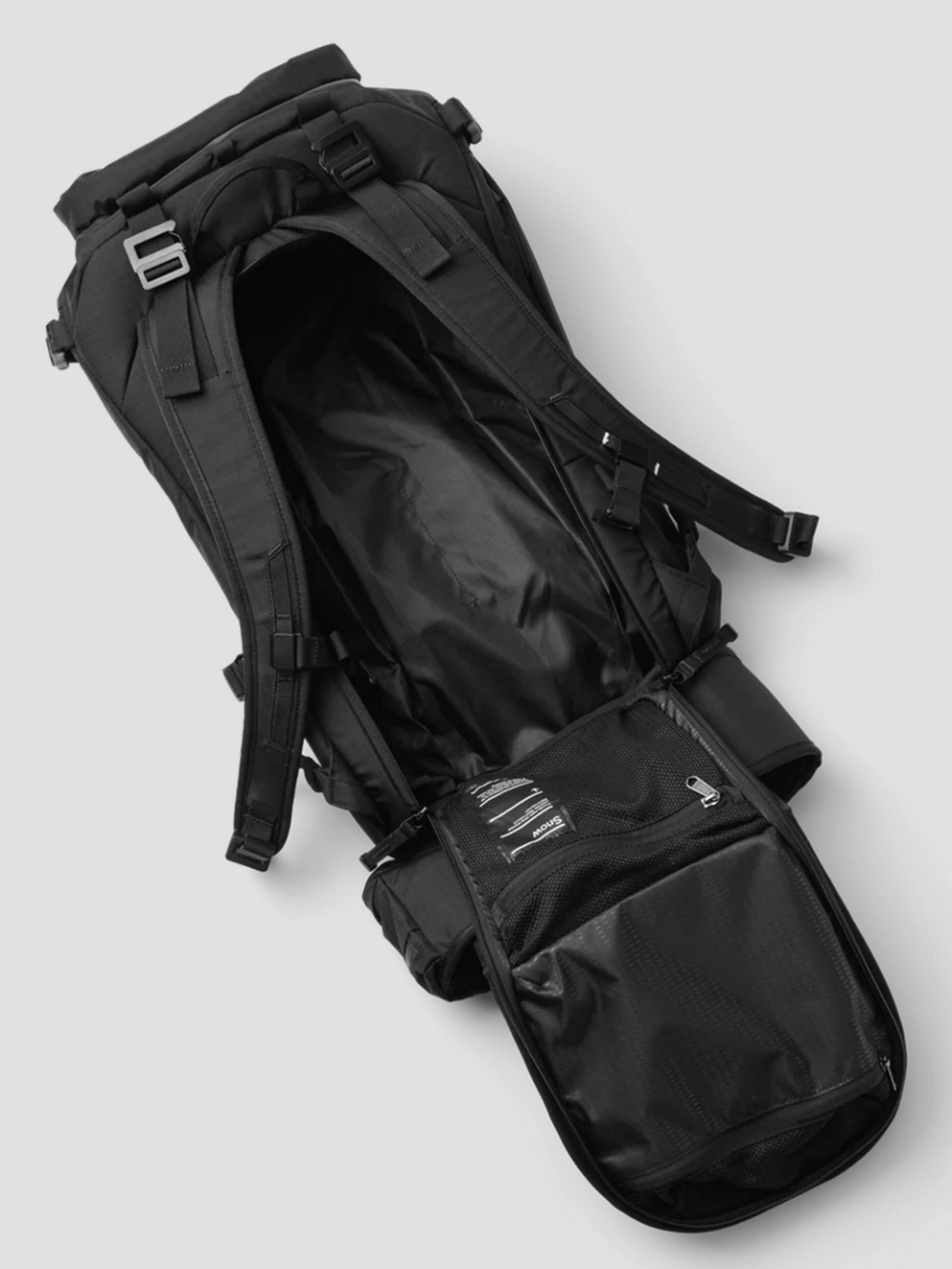 Db Snow Pro 25L Backpack black out