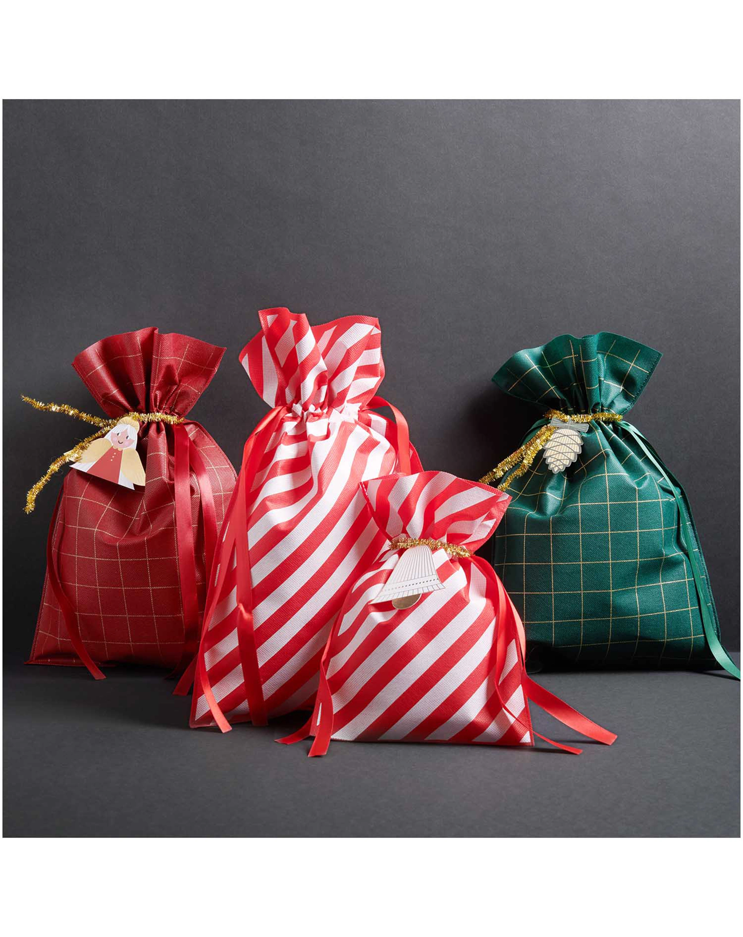 Geschenktasche I LOVE CHRISTMAS (30x45) in rot/weiß