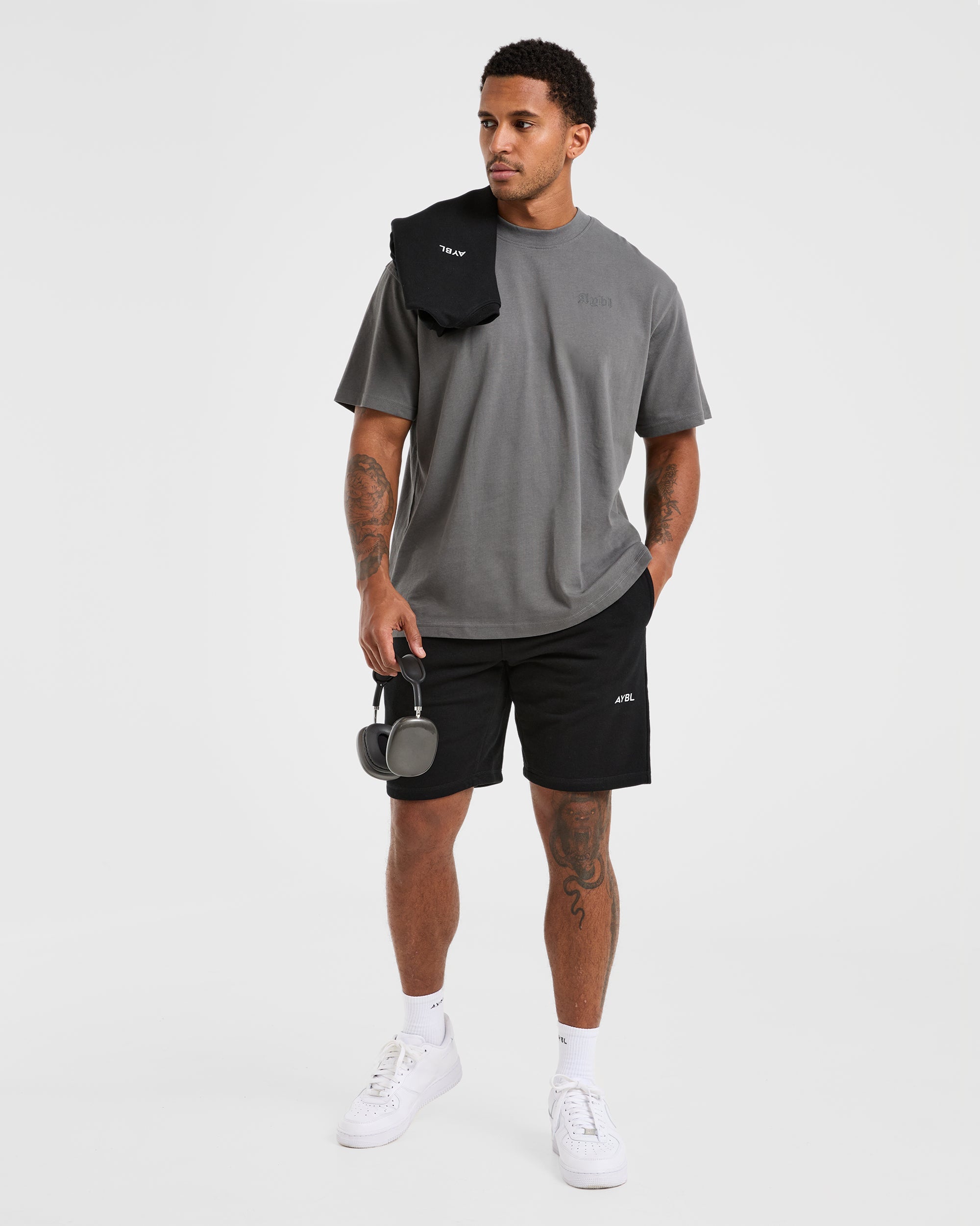 Essential Lightweight 7