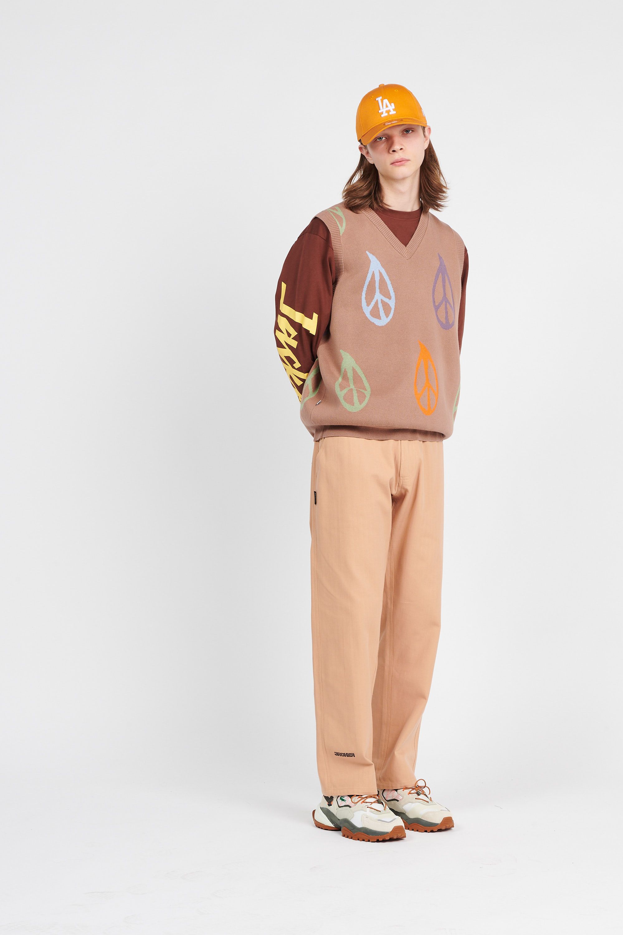OBEY Gilet en coton PEACED Marron