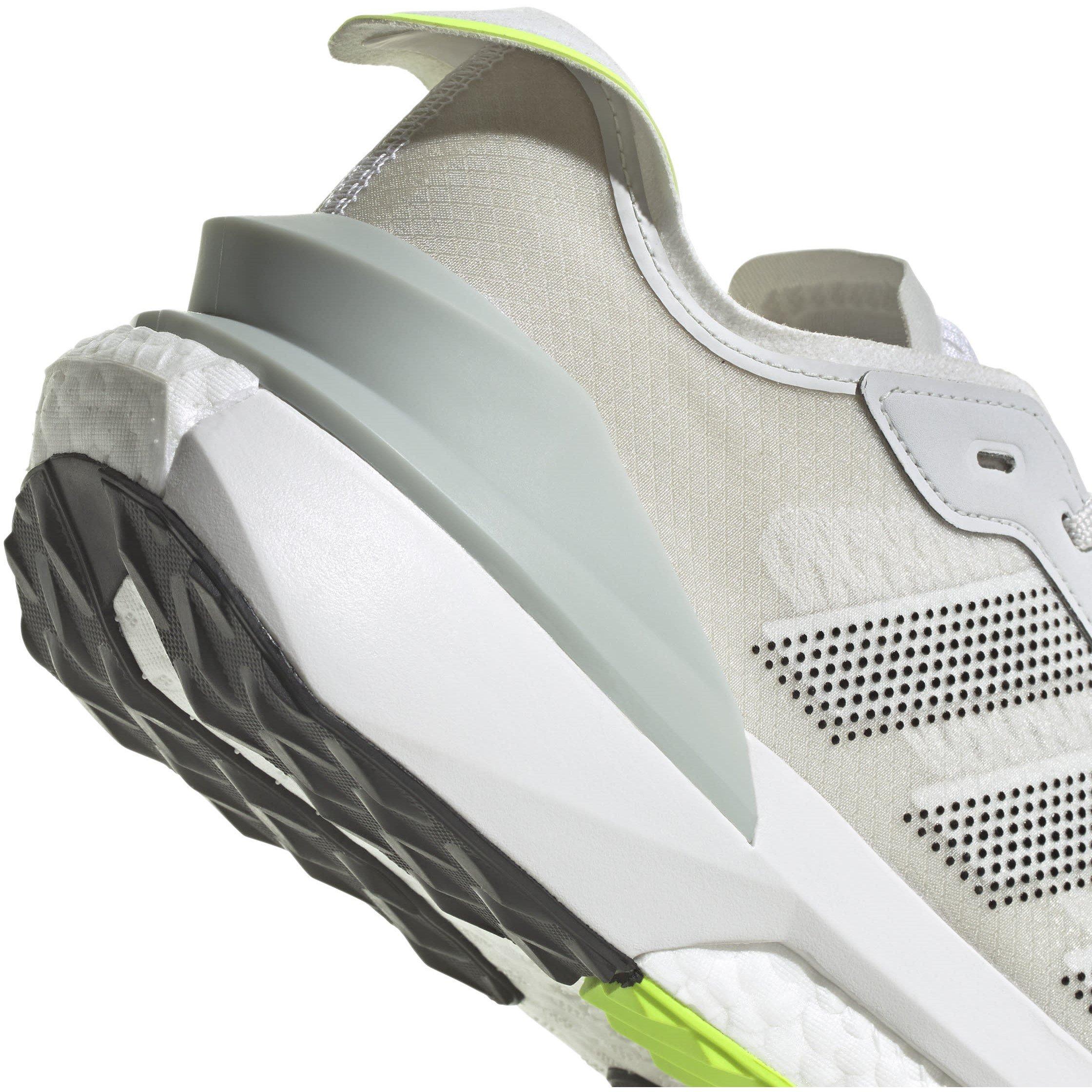 adidas Avryn Running Shoes