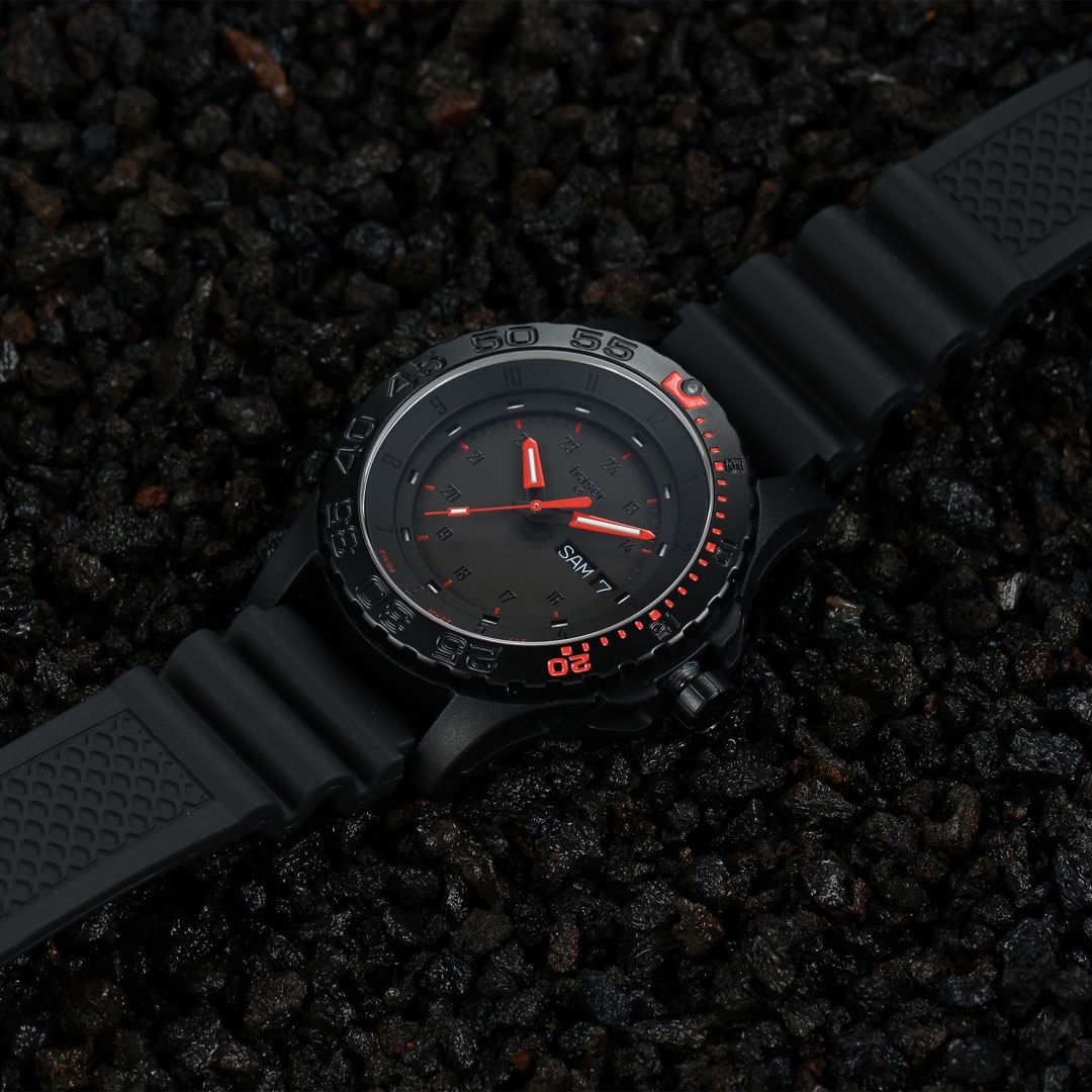 traser P66 Tactical Mission Red Combat