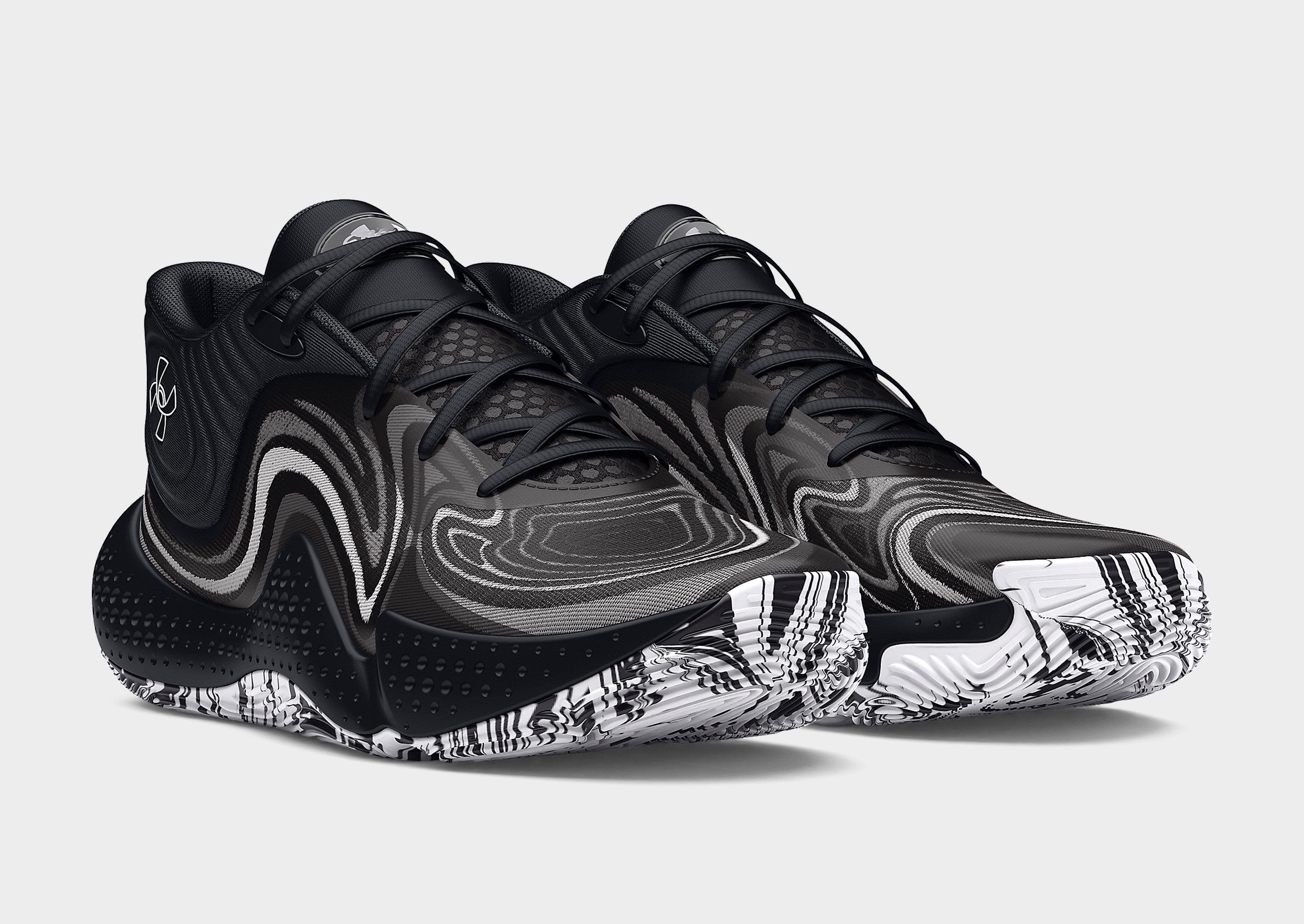 Under Armour Court Performance UA Spawn 6 Mid