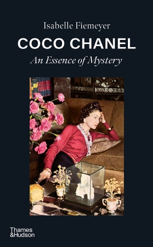 Coco Chanel: An Essence of Mystery (Hardback)