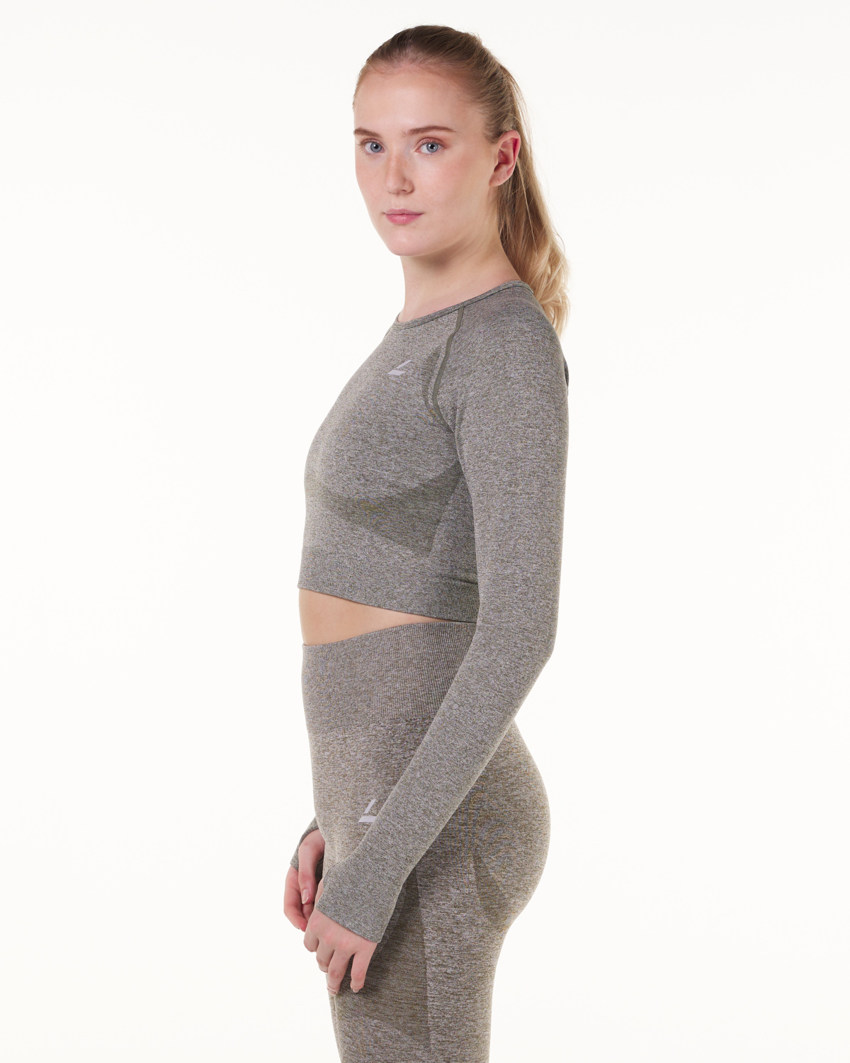 LEVITY Solar Seamless Cropped LS Green Burnt Marl