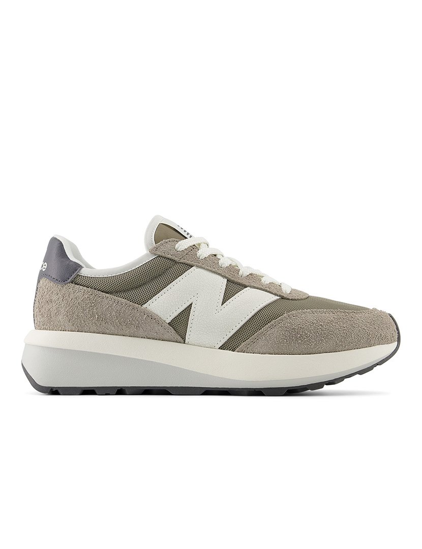 Tennis 370 Arid Stone