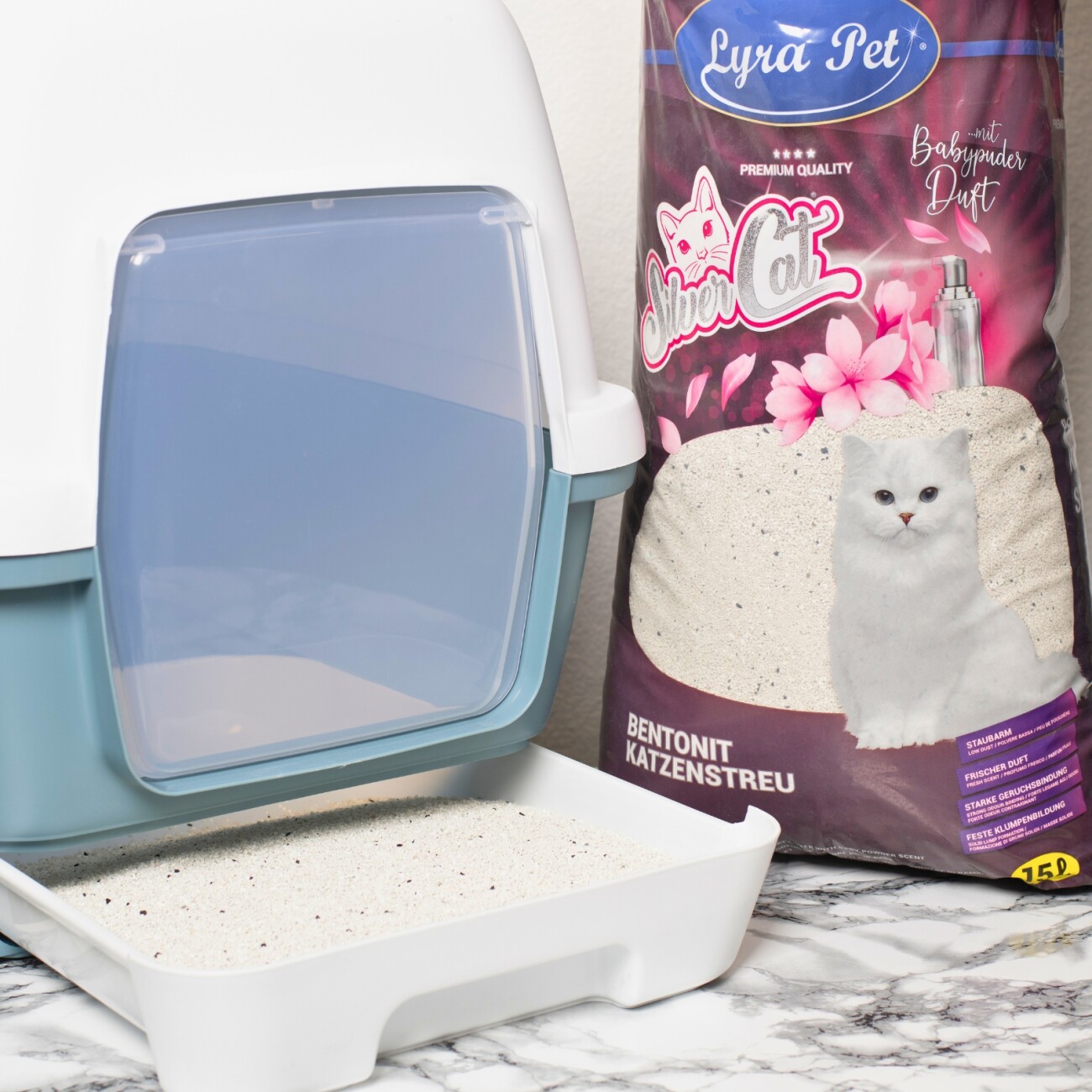 Lyra Pet SilverCat Katzenstreu Bentonit mit Aktivkohle 30l