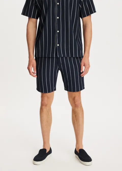 Korte broek met strepen blauw (BLW.D)