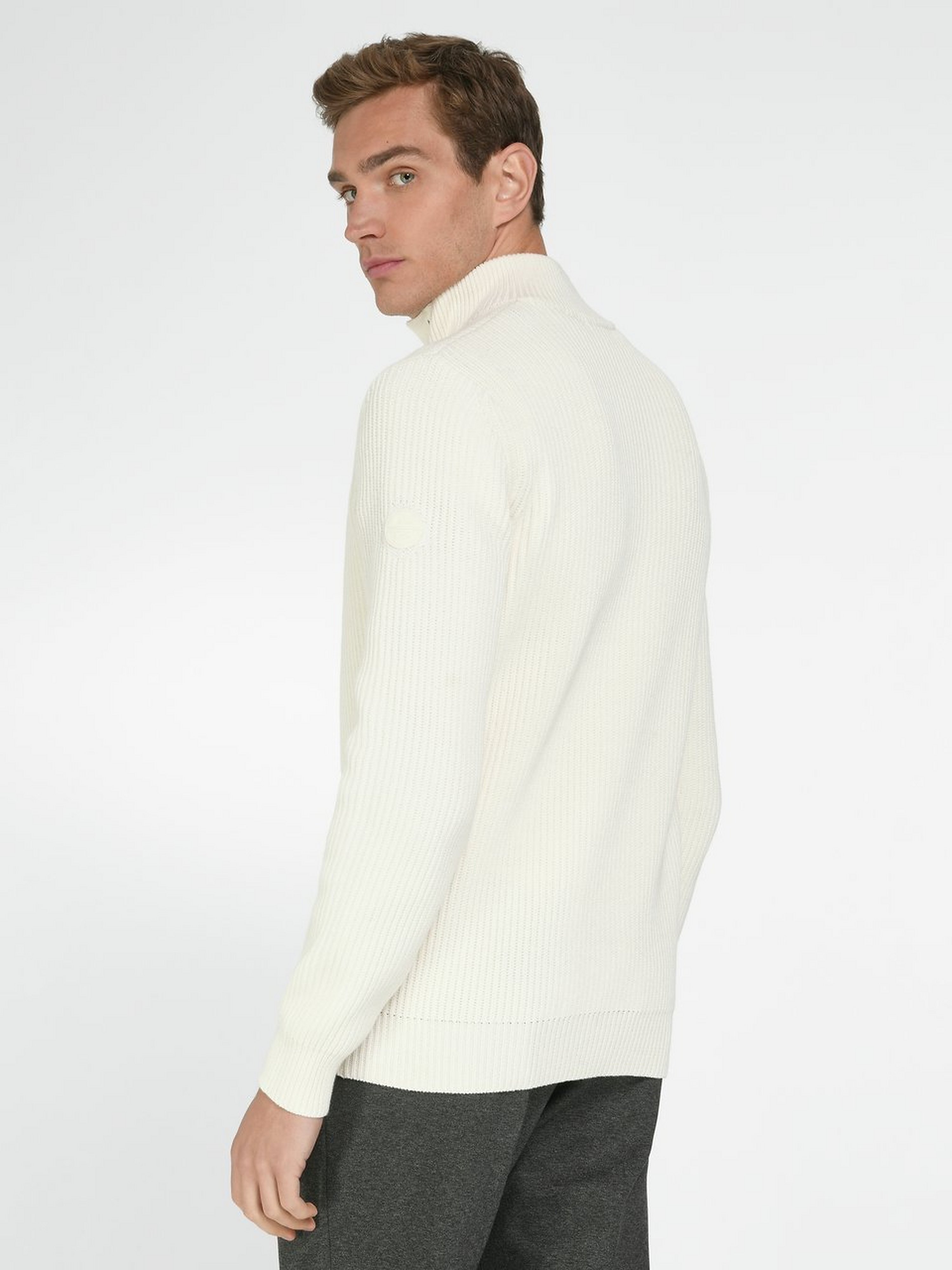 Pullover