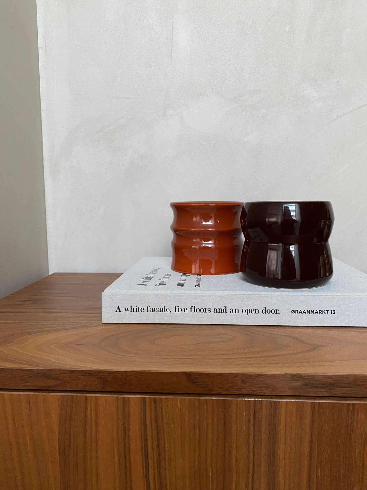 Kaars Shape 02.02 Candle & Happy lid Aubergine Shape 02.02 Candle & Happy lid Aubergine - Bois de Tonka