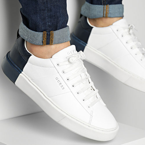 Baskets FM5NVILEA12 White Blue
