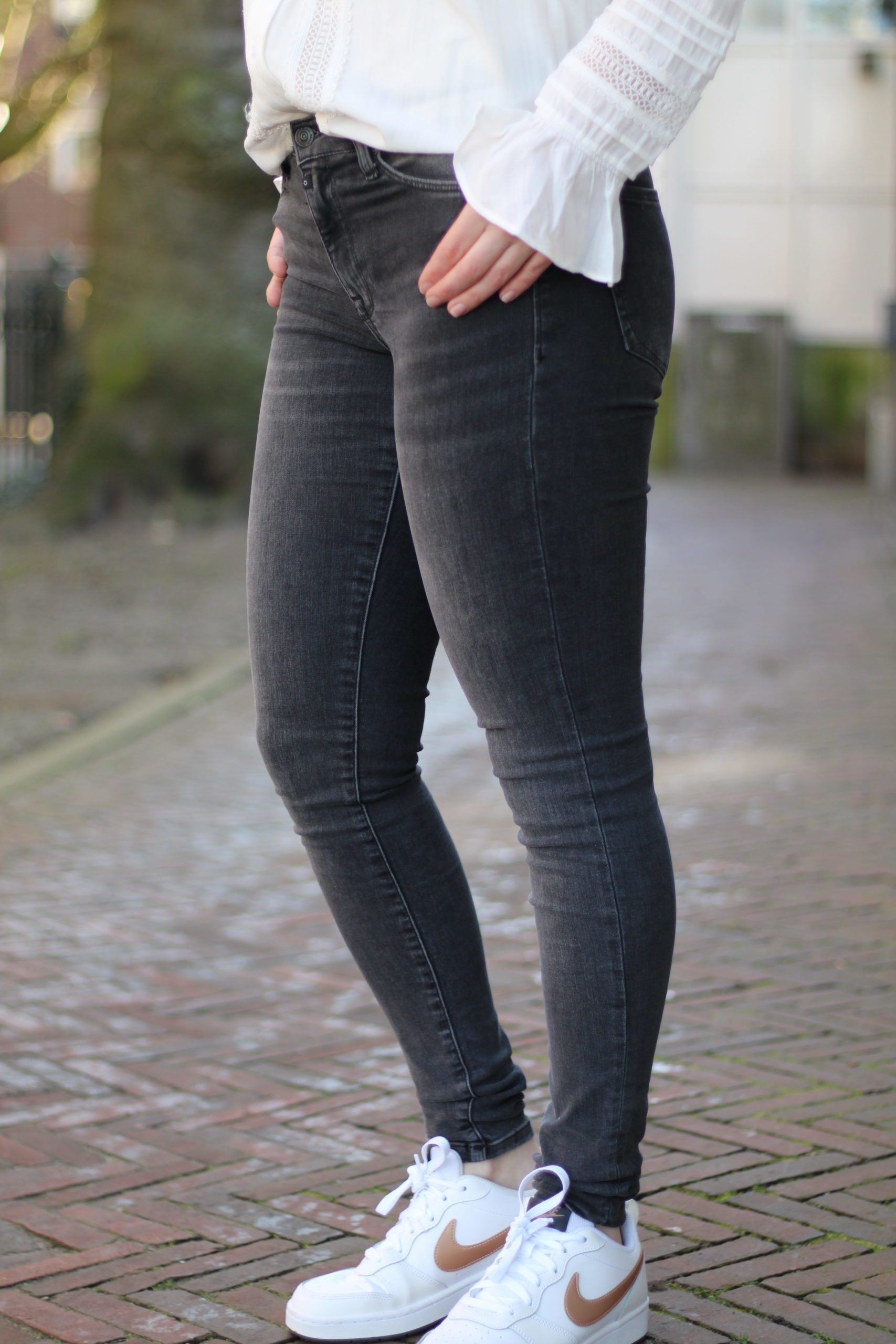 COJ Denim - Sophia Jeans - Random Grey
