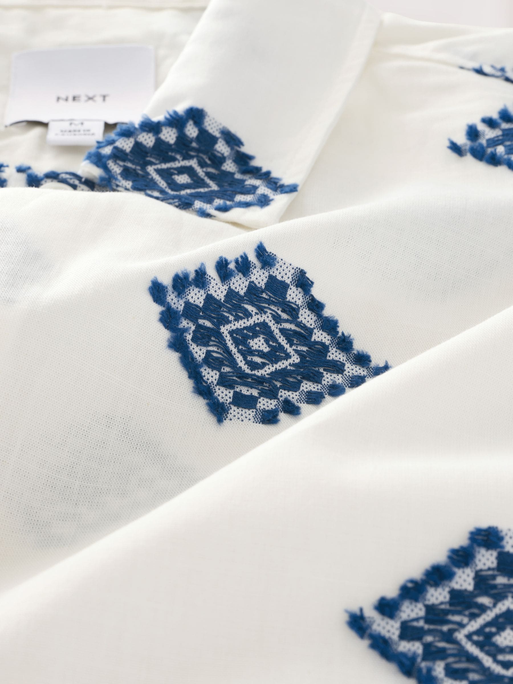 Ecru - Embroidered Pattern Short Sleeve Shirt