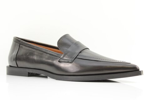 Thea Mika Slipper