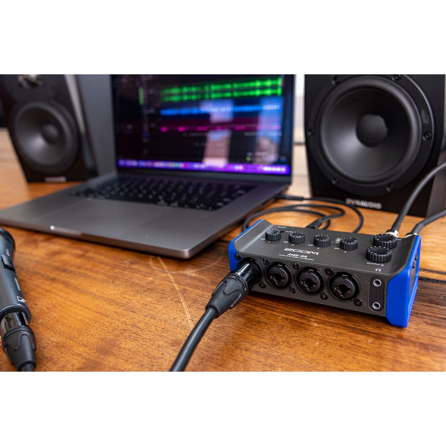 Zoom AMS-44 USB-C audio interface