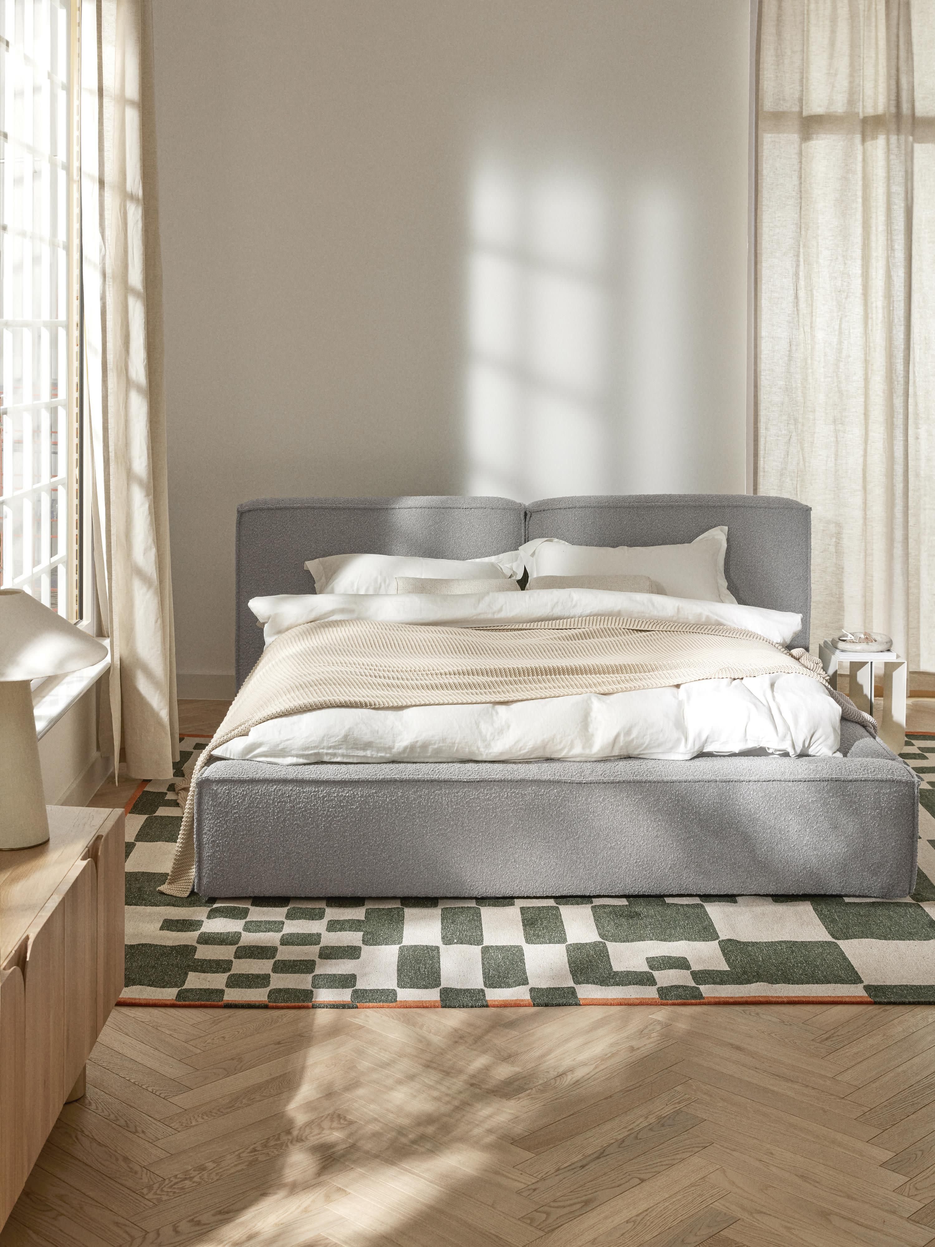 Bouclé gestoffeerd bed Lennon met opbergruimte