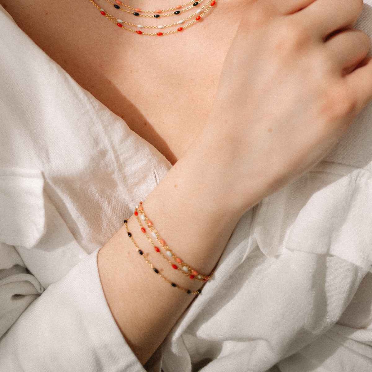 Bougie parfumée - Petite attention - Bracelet acier inoxydable doré & rouge - 200 g