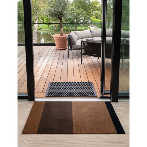 Tica Copenhagen Stripe Horisontal Gulvtæppe, Cognac/Dark Brown/Black, 90x130 cm