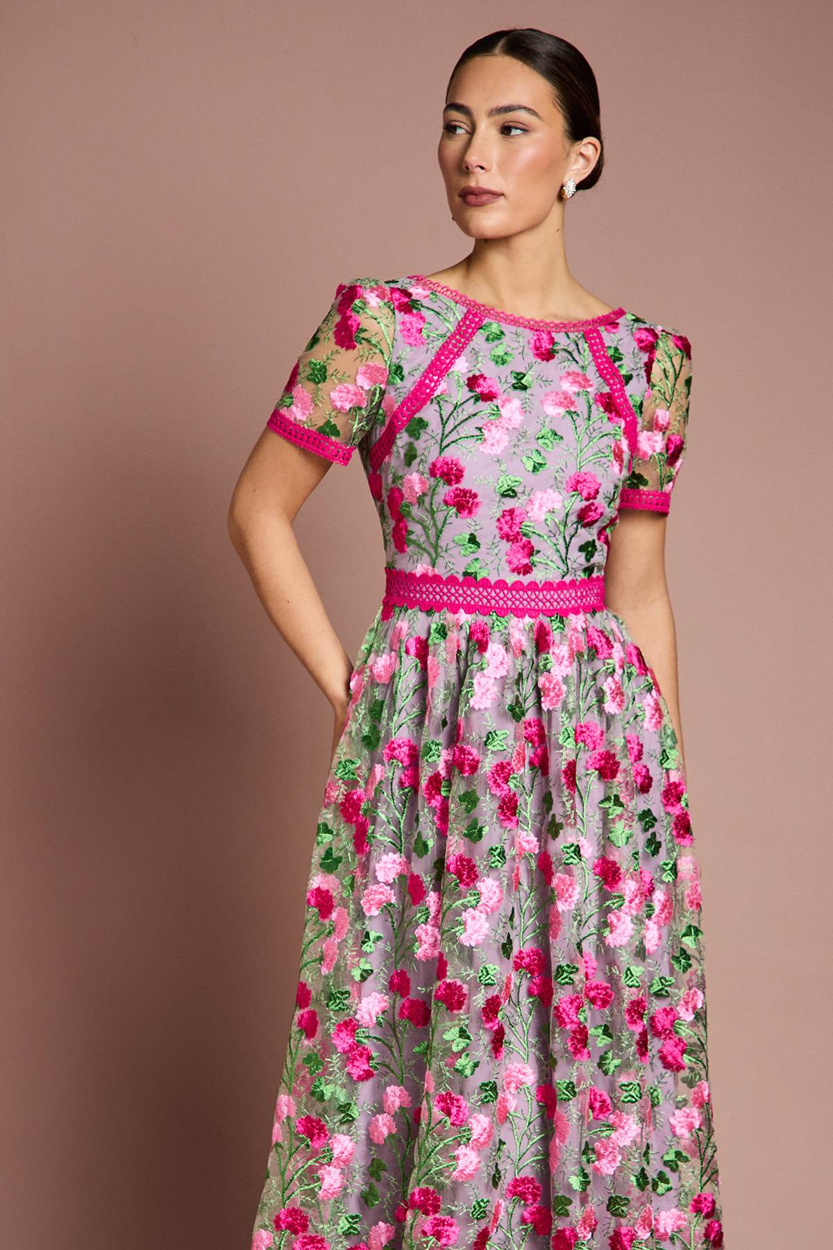 Coast Robe Midi en Maille Brodée avec Détails de Dentelle