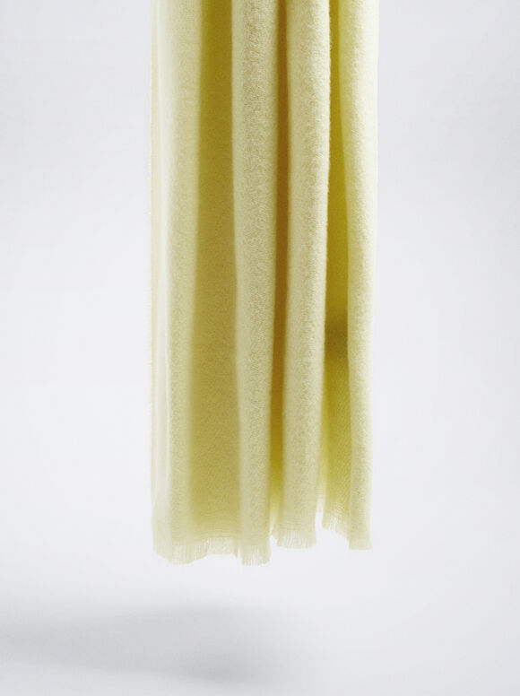 Pashmina feita com materiais reciclados - Amarela