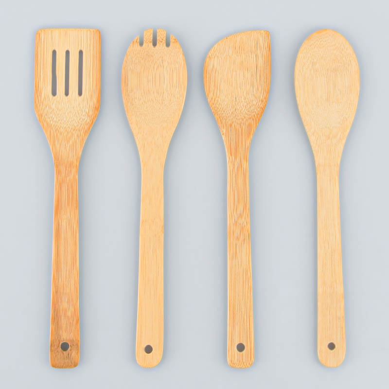 Set de 4 ustensiles en bambou