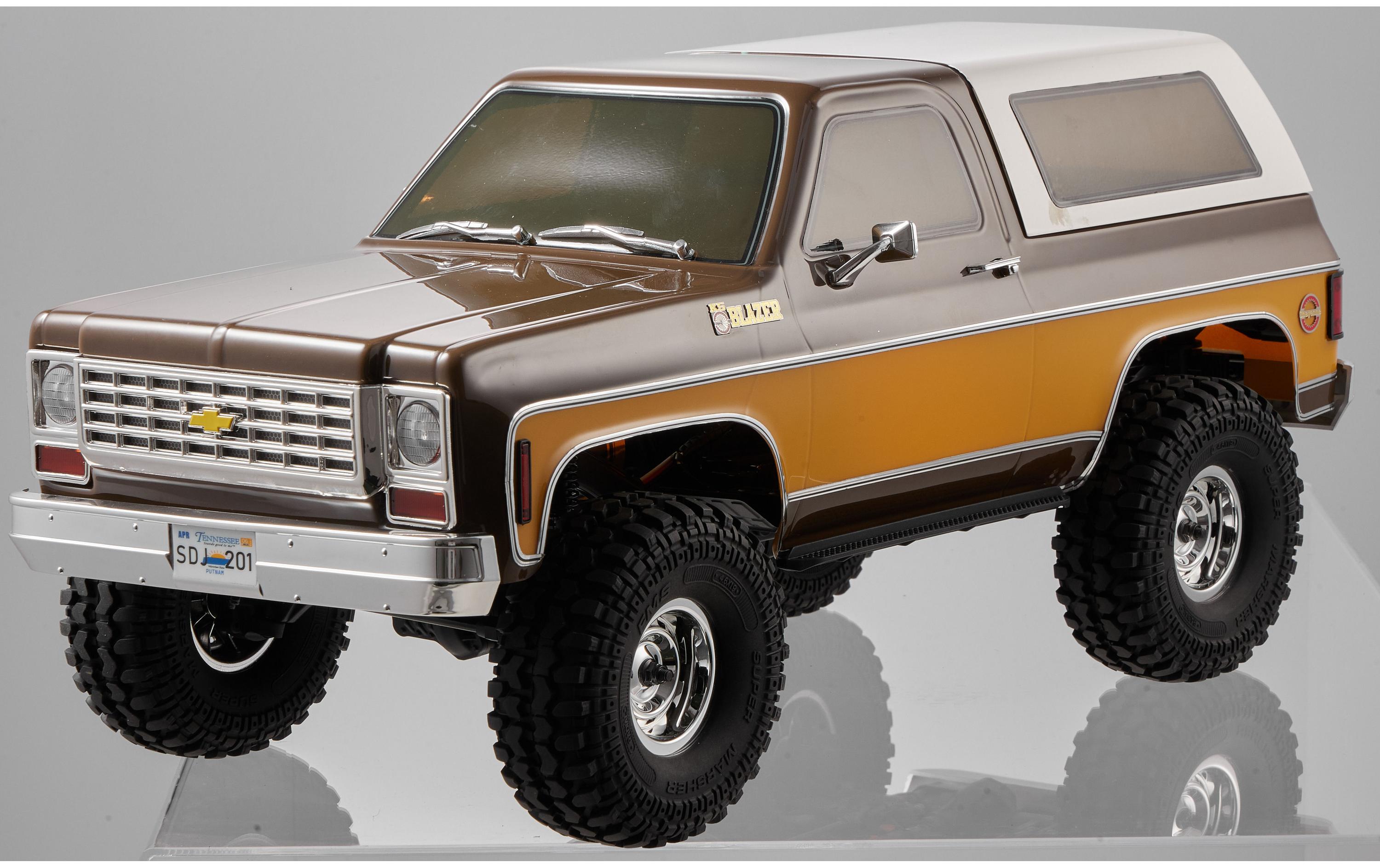 Scale Crawler FCX10 Chevrolet K5 Blazer Braun, ARTR, 1:10<br>Rock Crawler mit detaillierter Chevrolet Blazer Karosserie, 2-Gang Getriebe udn Differentialsperren