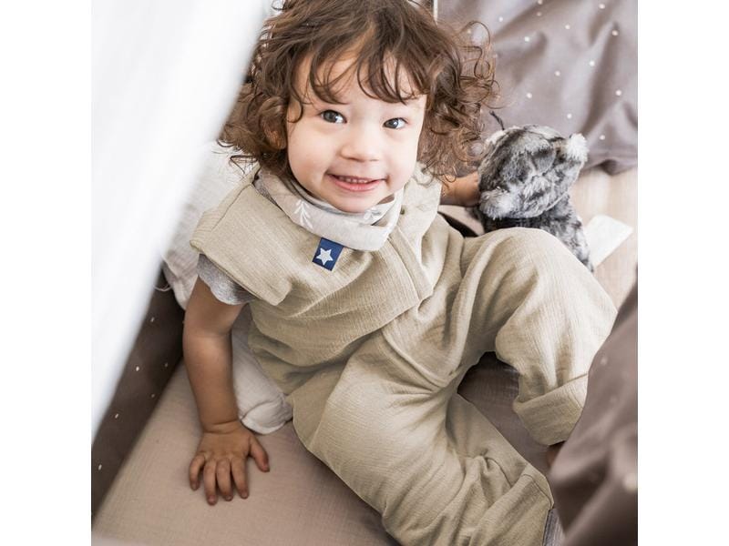 Julius Zöllner Baby-Sommerschlafsack Jumper Musselin Sand 8 Schlafoverall Jumper mit Reissverschluss