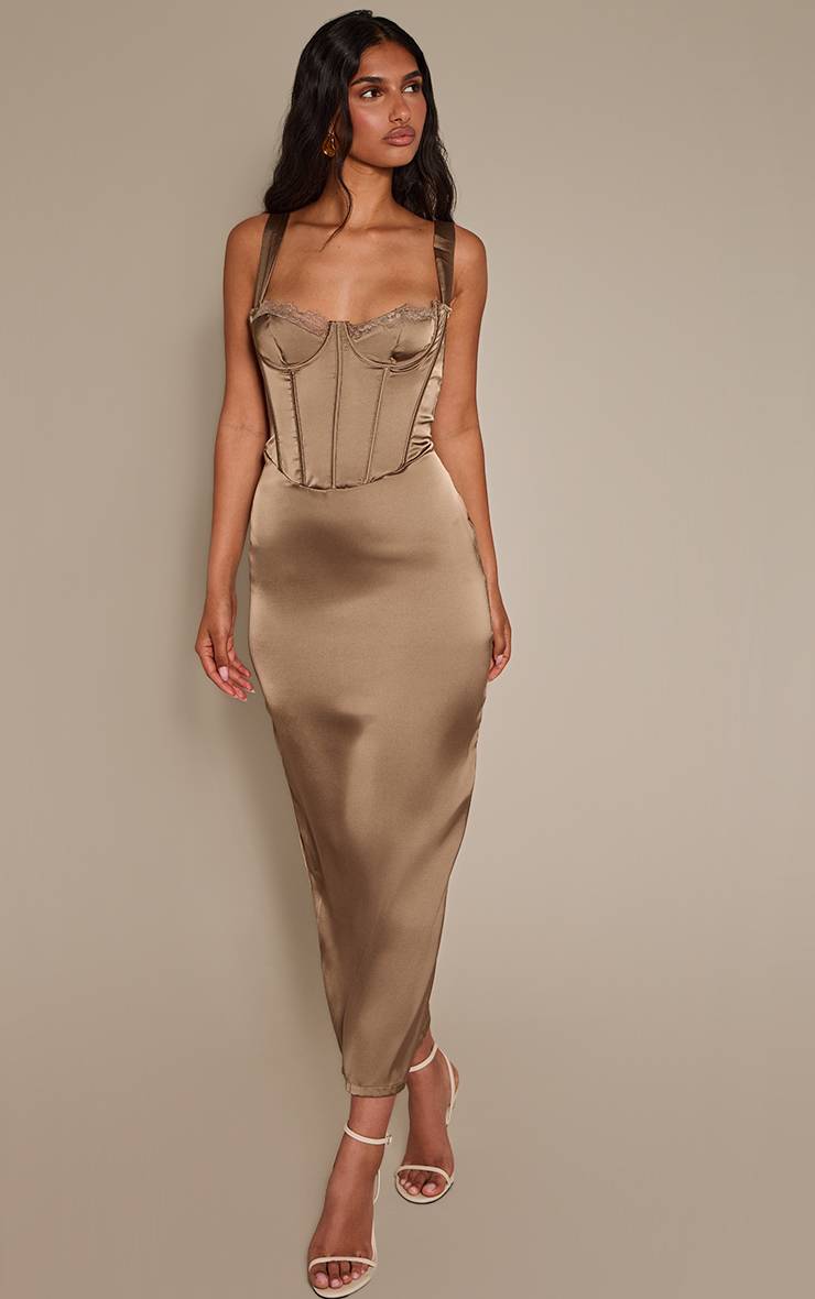 Taupe Robe Midi En Satin Avec Détail De Bonnets En Dentelle