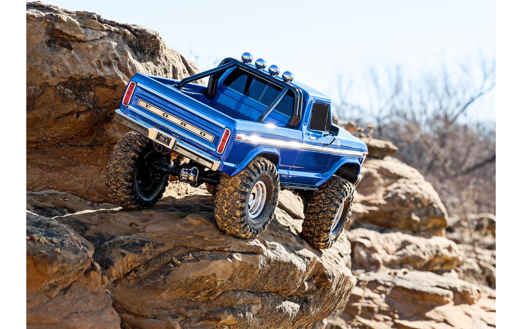 Scale Crawler TRX-4 Ford F-150 XLT High Trail Blau ARTR 1:10<br>Rockcrawler mit 1979 Ford F-150 Pickup Karosserie