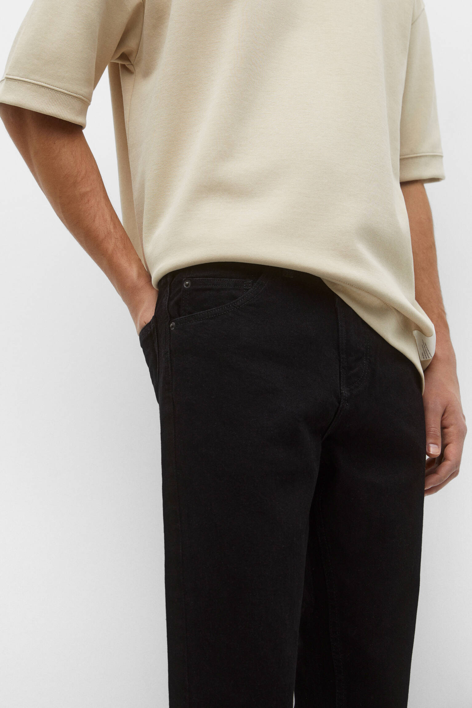 CALÇA JEANS BÁSICA RETA - PRETA