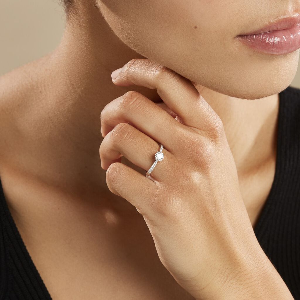 Bague Solitaire Hemera Or Blanc Diamant Synthetique