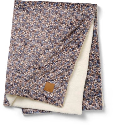 Elodie Pearl Velvet Teppe 100x75, Blue Garden