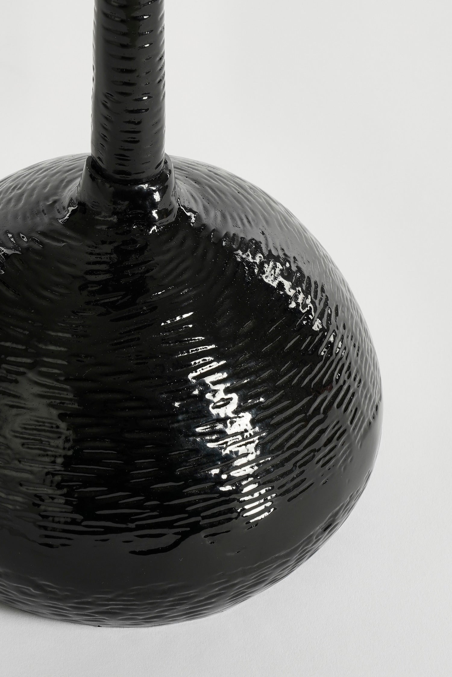 Mica Decorations bijzettafel Colin zwart D 34 H 58 cm