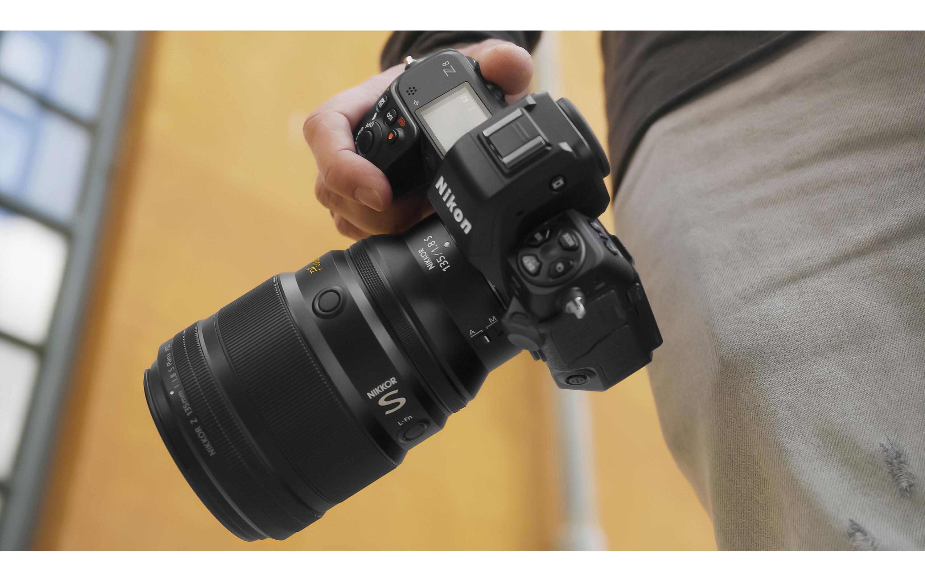 Festbrennweite NIKKOR Z 135 mm F/1.8 S Plena – Nikon Z<br>Perfektes Bokeh-Objektiv