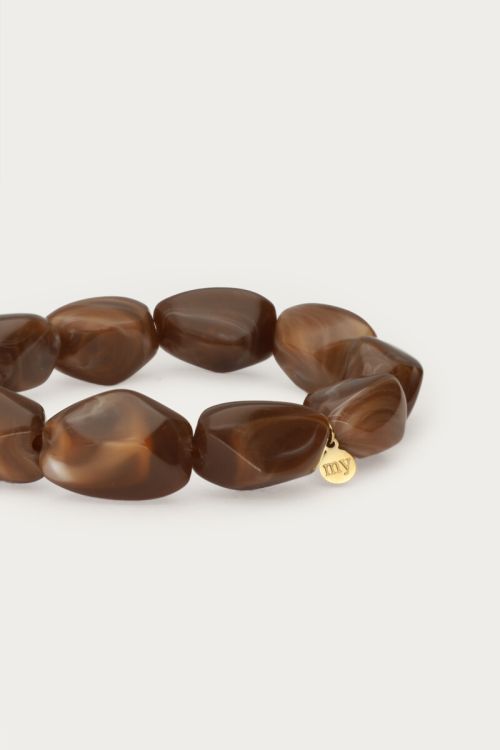 Donkerbruine armband met ovalen kralen