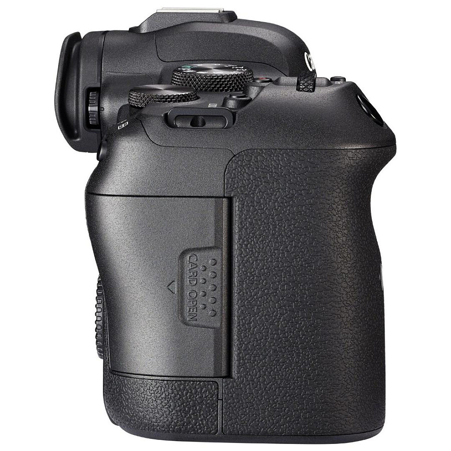Canon EOS R7 + 18-150 mm