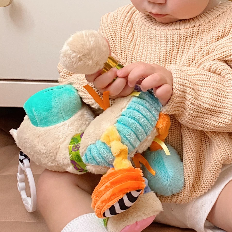 playgro Sensory Friend Lama Lupe