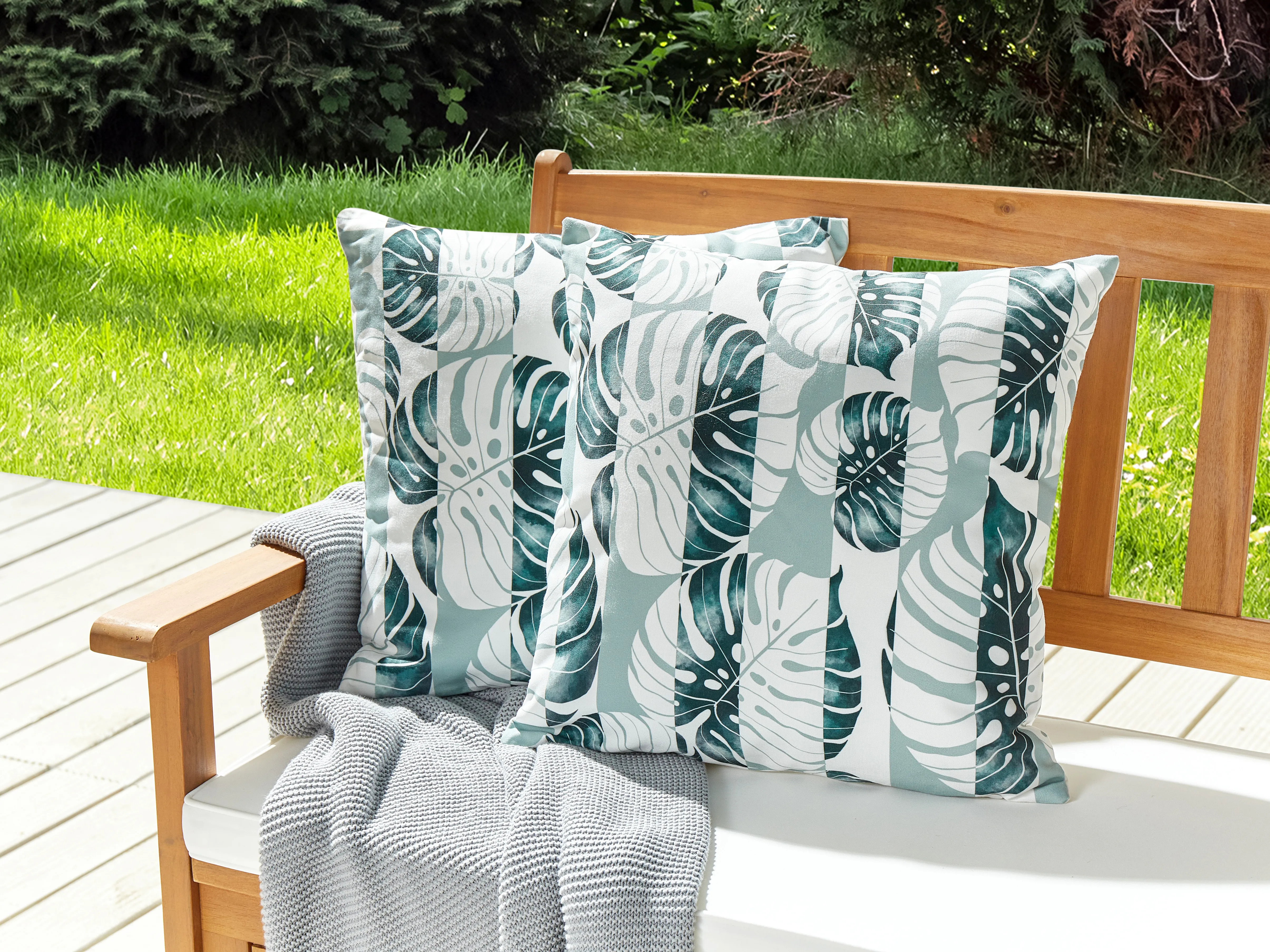 Set van 2 tuinkussens TERMINI bladpatroon 45 x 45 cm Groen