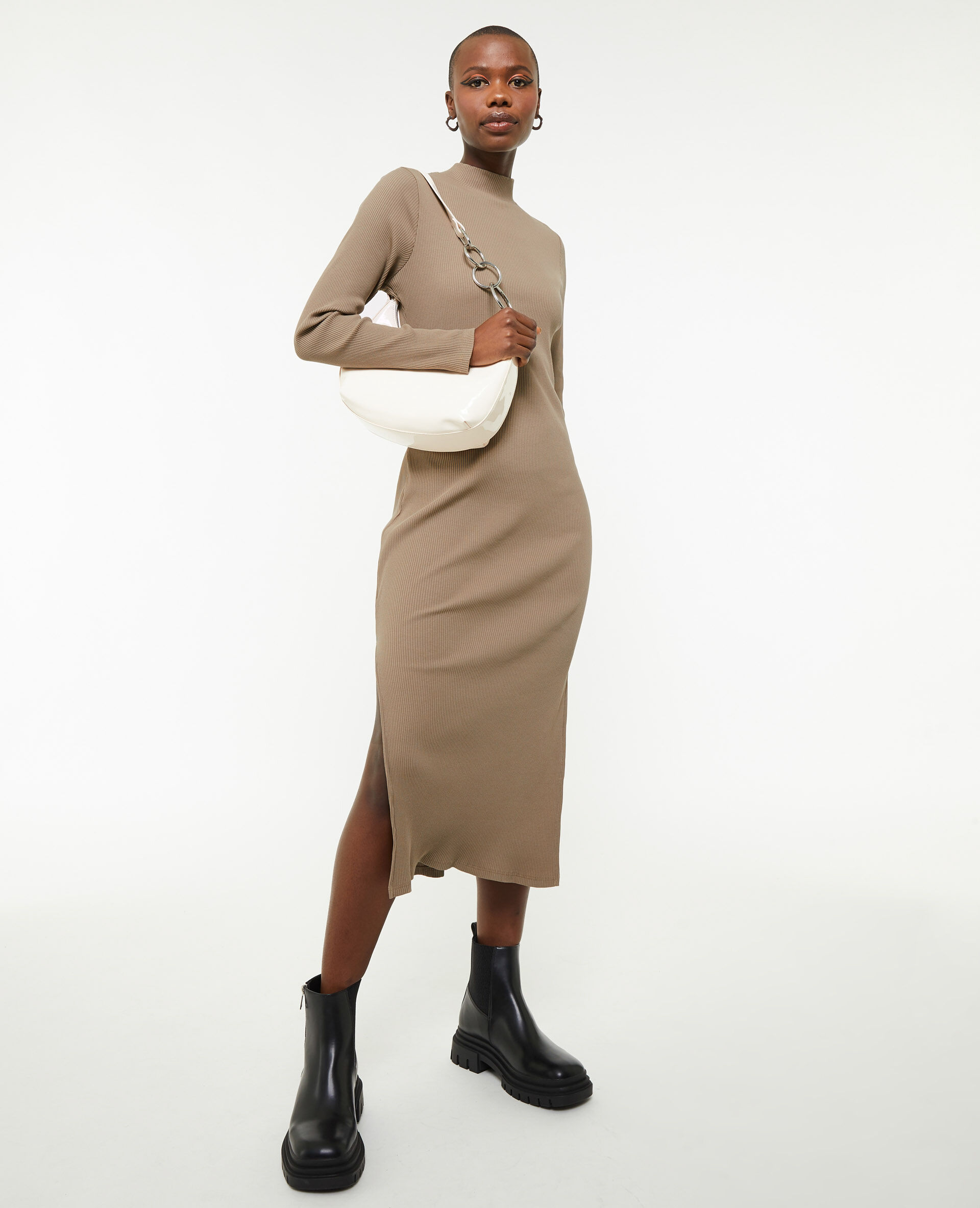 Robe midi moulante en maille côtelée - Taupe