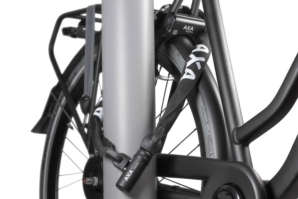 Axa Solid Plus Retractable + Linq City gleichschließend kaufen | Bike-Discount