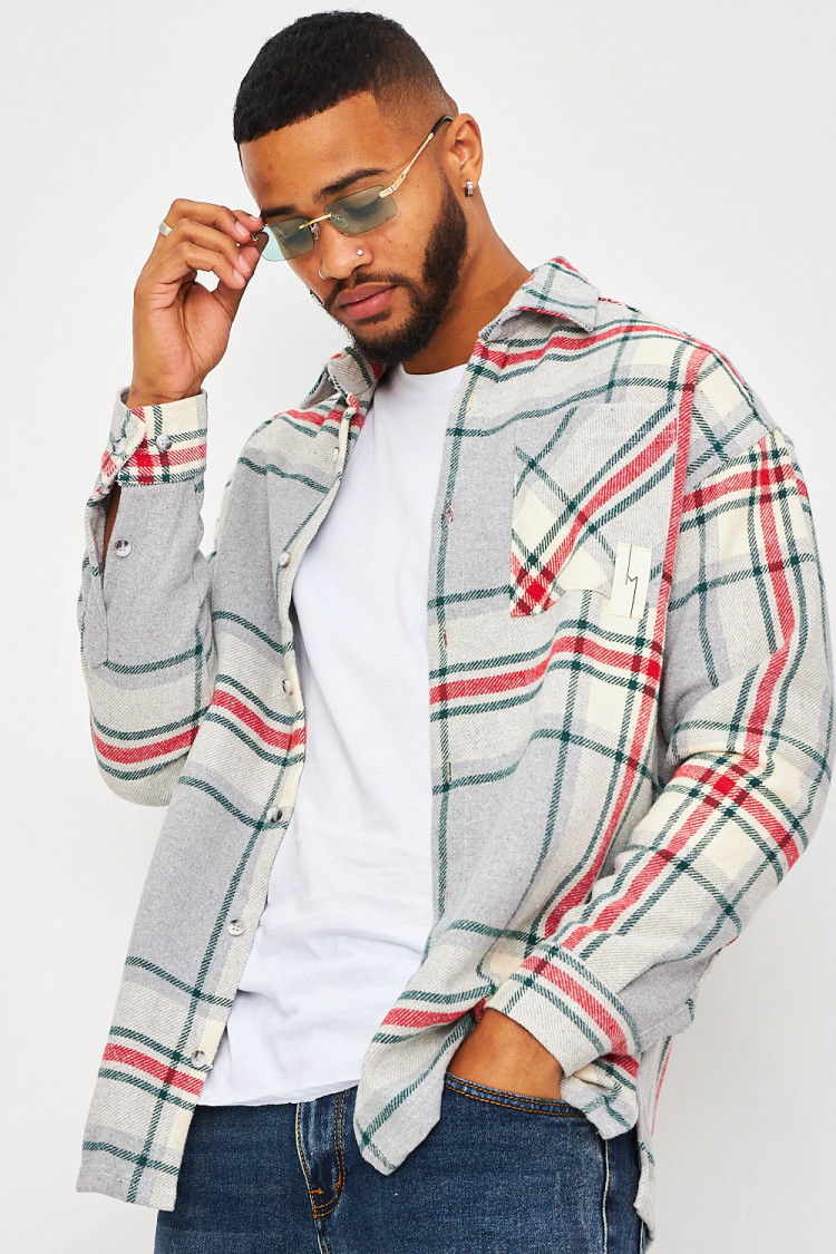 Chemise épaisse grise à carreaux
