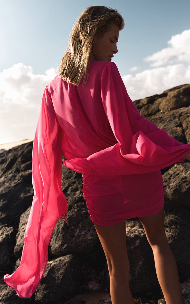 Fuchsia Robe De Plage Courte En Mousseline Décolleté Plongeant