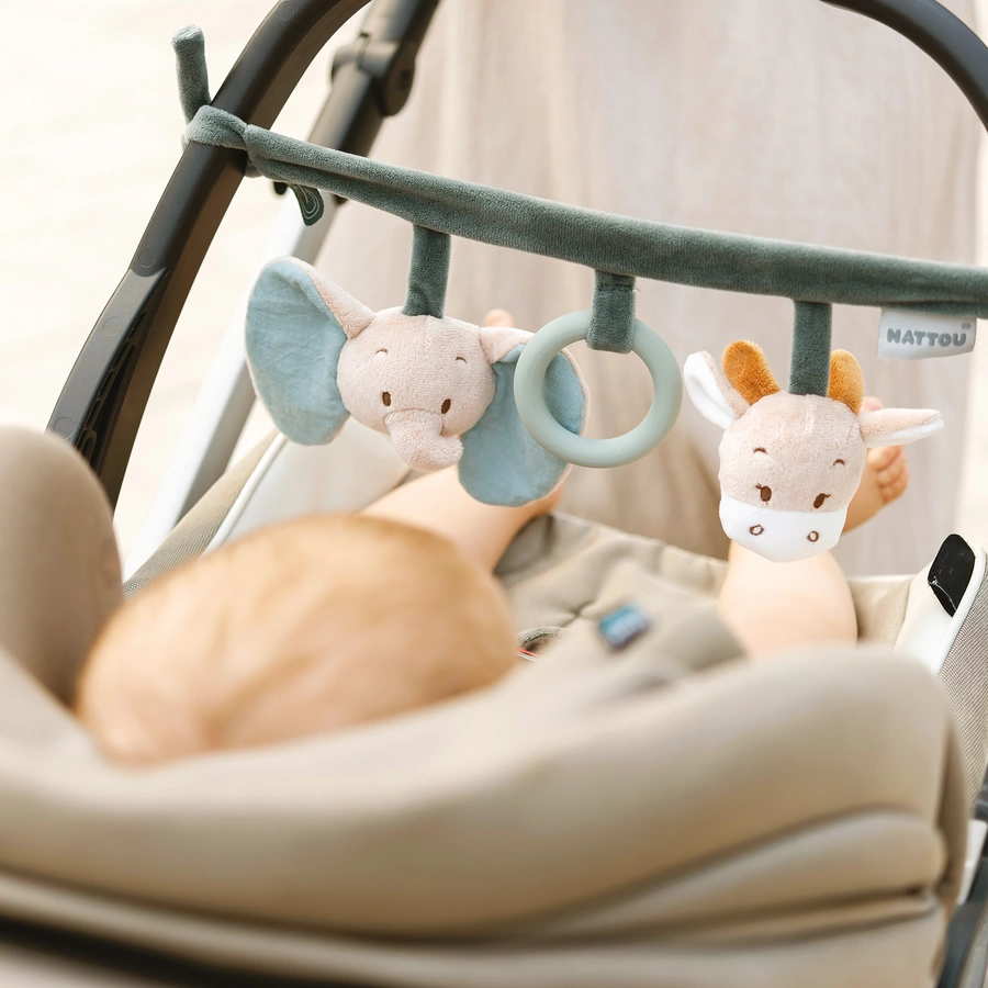 Nattou Luna und Axel Maxi Toy