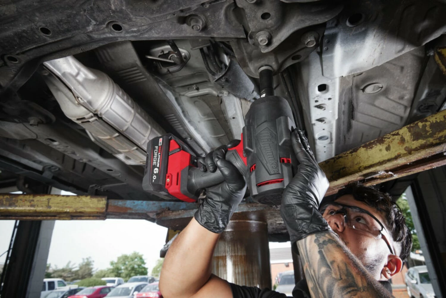 Milwaukee M18 FHIW2F12-0X 18V Li-Ion accu Slagmoersleutel met frictiering body in HD Box - 1/2'' - 1491Nm
