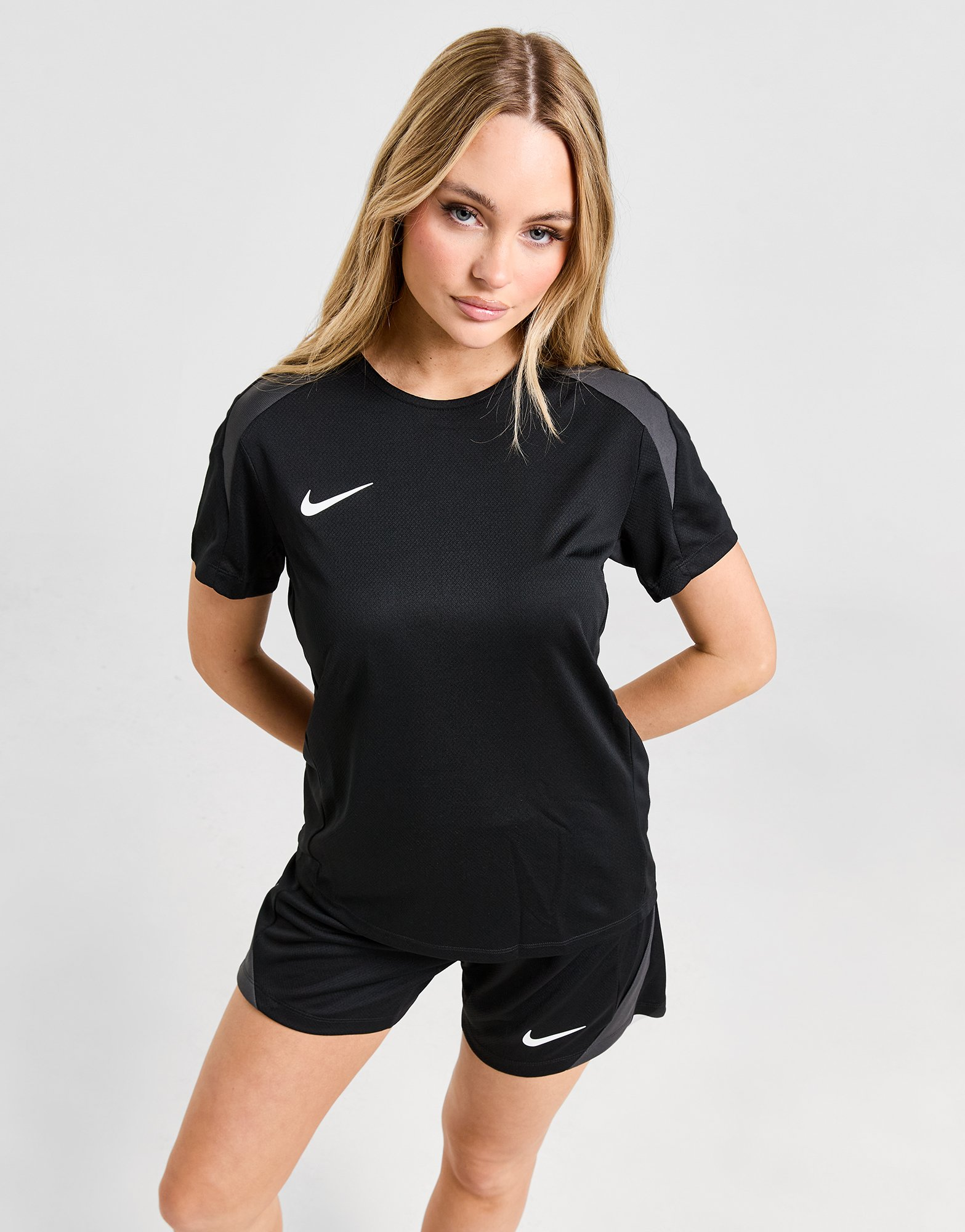 Nike Strike T-Shirt