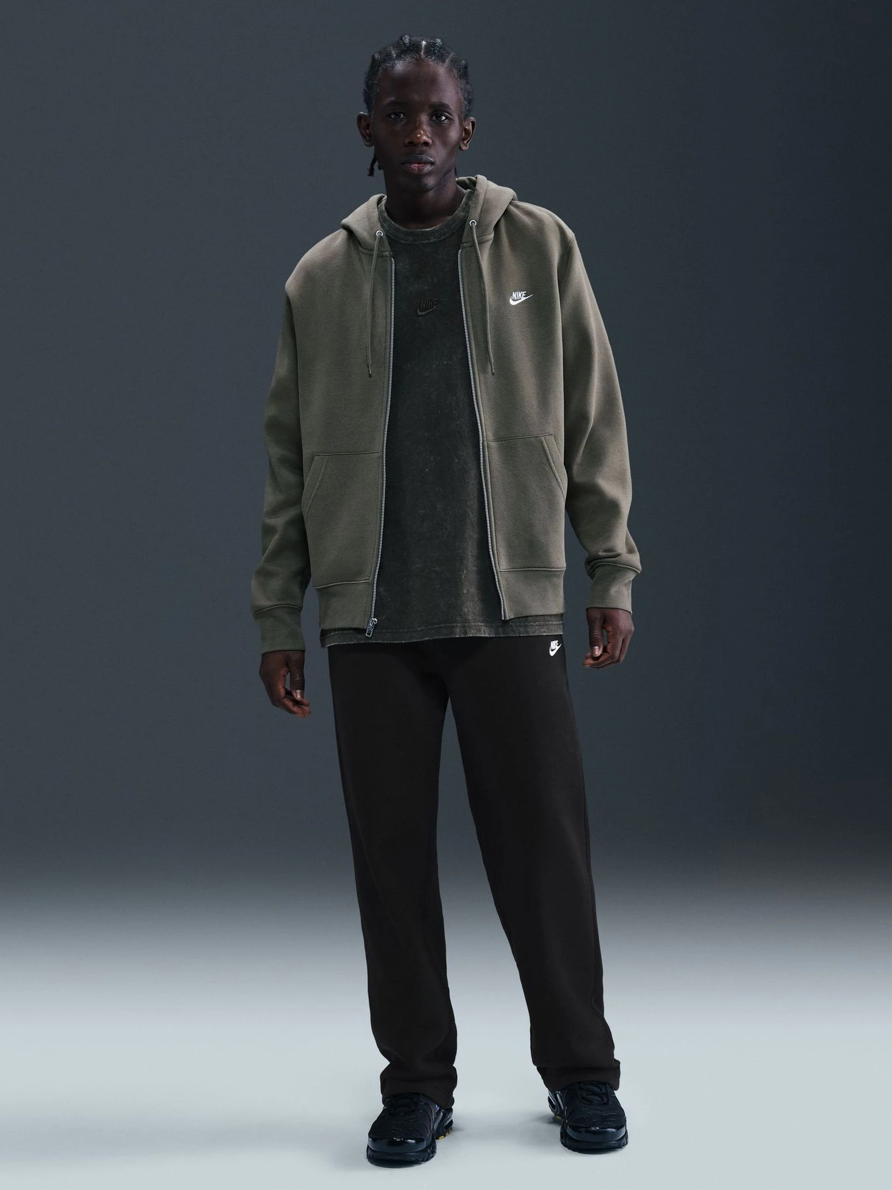 Zwart - Nike Club Fleece Bungee Joggingbroek