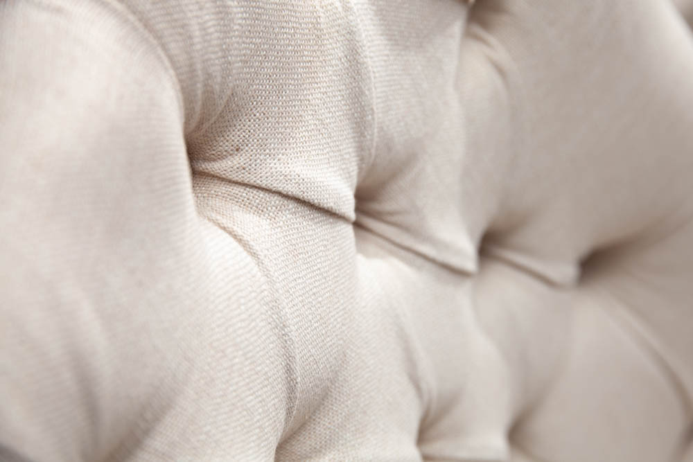 Eleganter Stuhl CASTLE beige Leinenstoff Landhausstil mit Komfortgriff